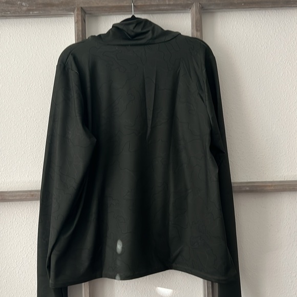 NEW Under Armour Loose fit Funnel Neck Cold Gear (XXL) - Picture 5 of 7